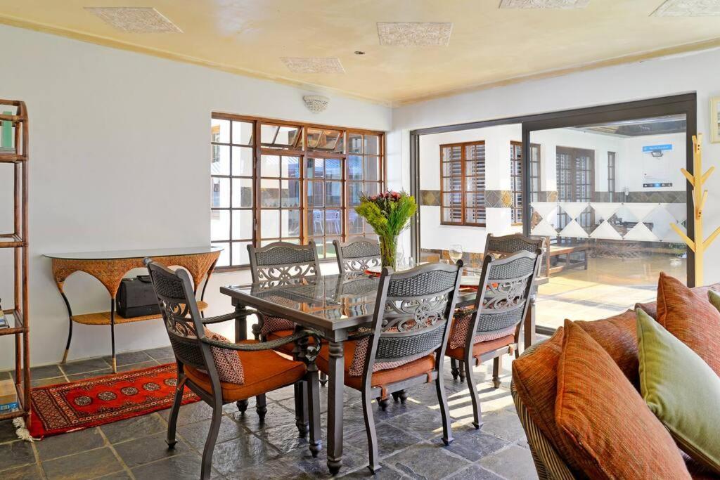 Mawethu Peaceful Garden With Covered Pool And Braai Area Cape Town Exterior foto