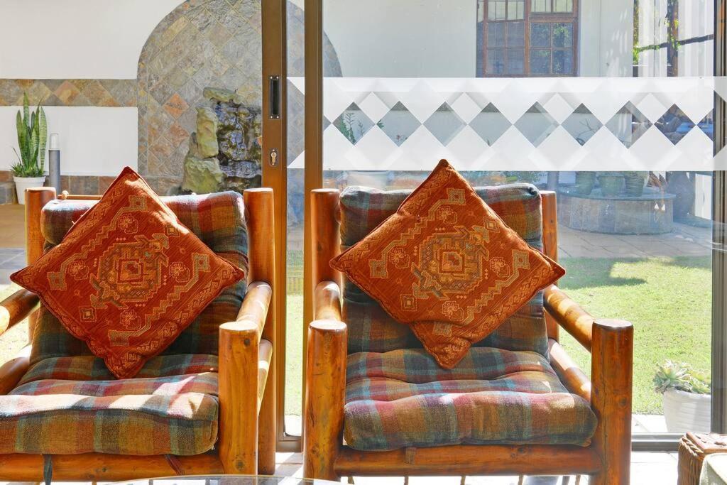 Mawethu Peaceful Garden With Covered Pool And Braai Area Cape Town Exterior foto